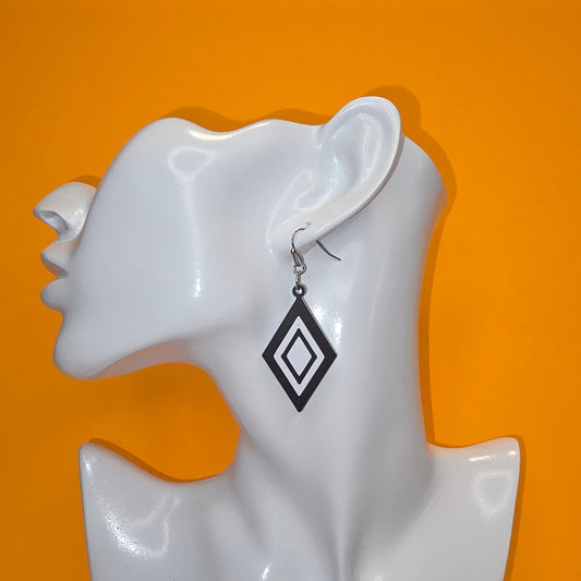 2 Color Solid Diamond Shape Earrings